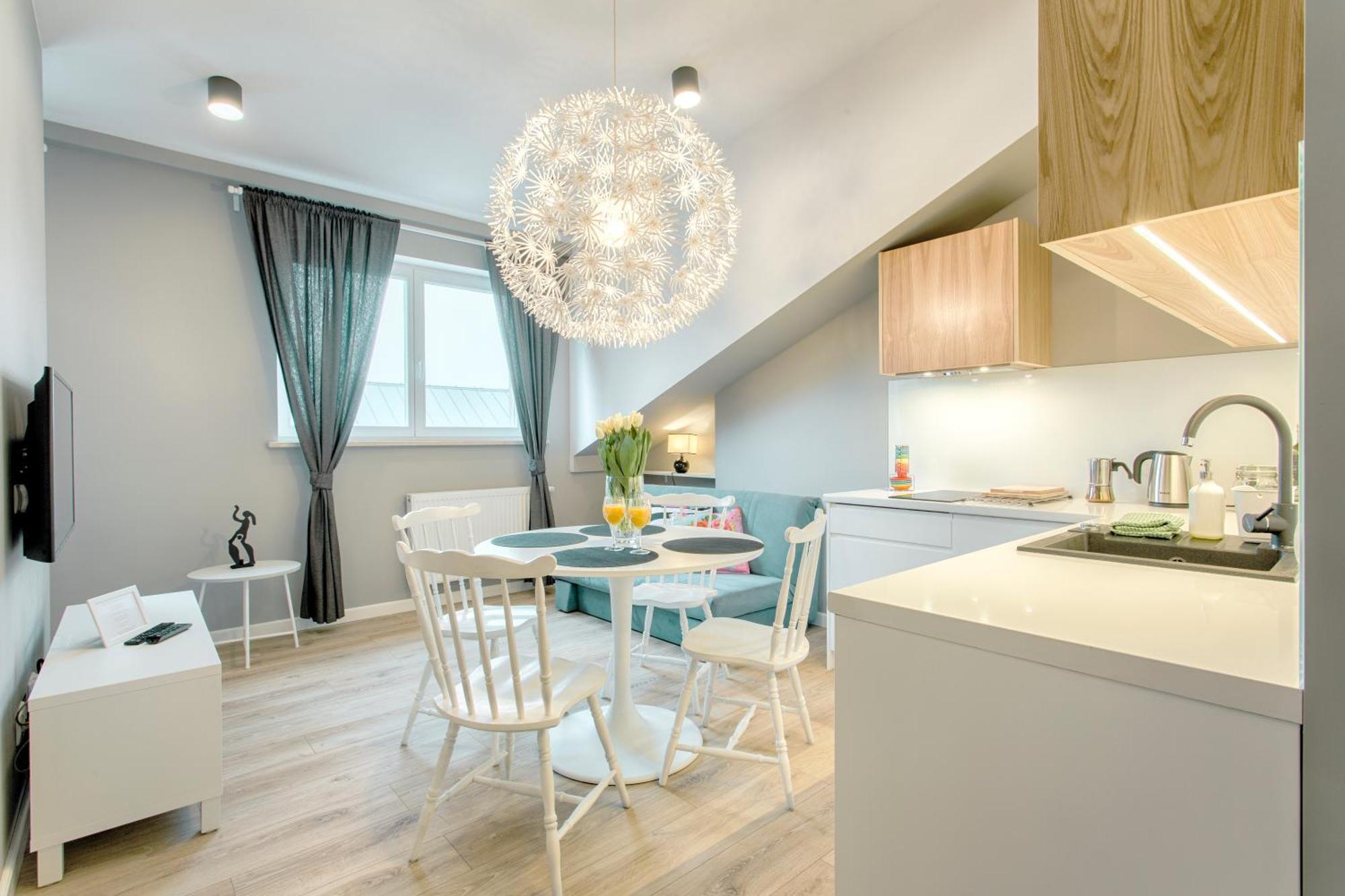 Tyzenhauz Apartments Arianska Street كراكوفيا المظهر الخارجي الصورة