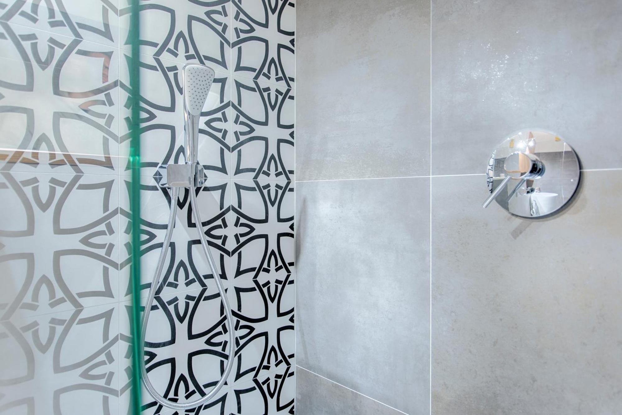 Tyzenhauz Apartments Arianska Street كراكوفيا المظهر الخارجي الصورة